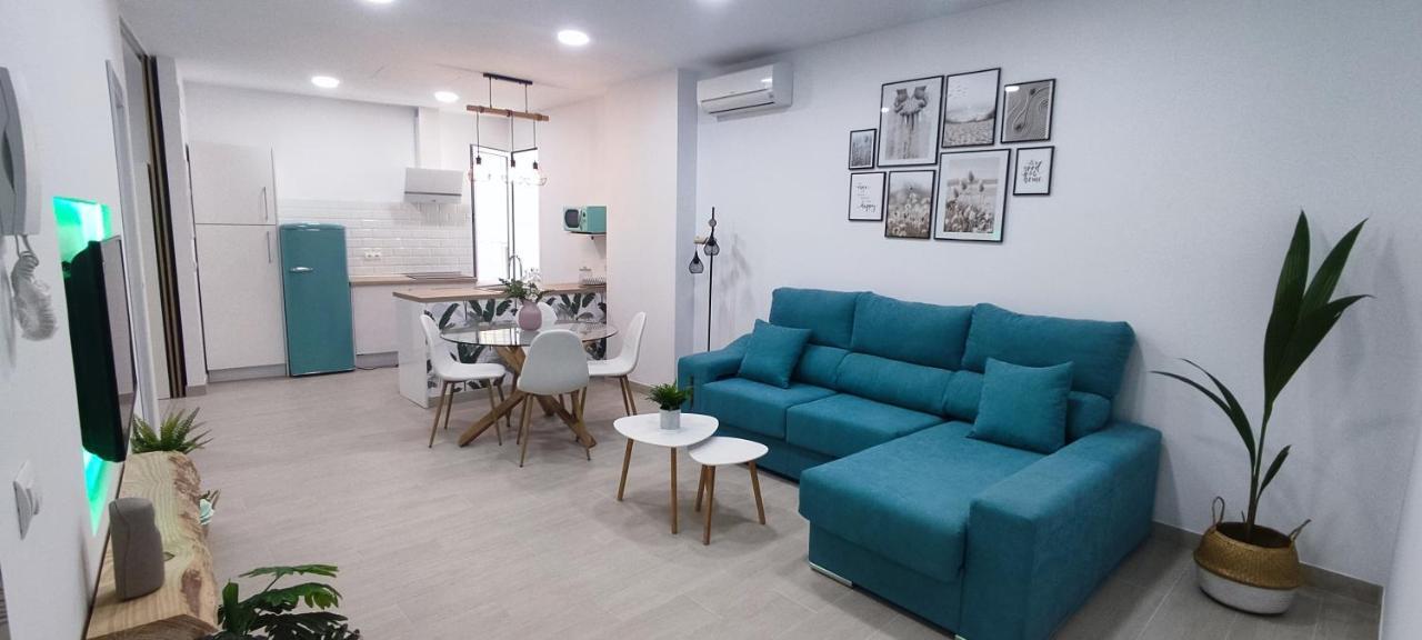 La Bella Daniela Malaga Centro Apartment Bagian luar foto